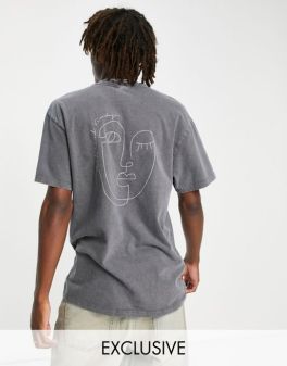 Grey with face print Tshirt