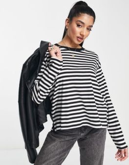 Black Lining White Women Top